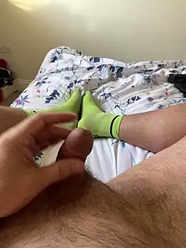 Bourne 606 online show from 12-19-25, 01:07