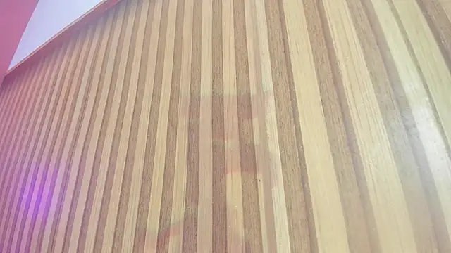 violet taylor  online show from 11-08-25, 02:23