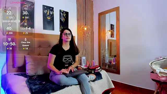 Snapshot of _samanthaa_foxx chatting on 11-13-25, 10:36 samanthaa foxx online show from 11-13-25, 10:36