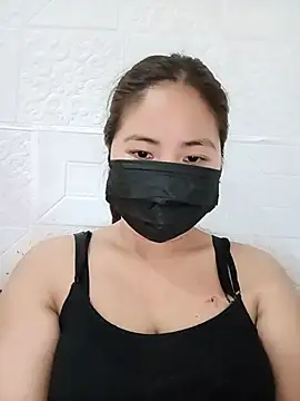 Snapshot of sia_143 chatting on 05-19-26, 04:30 sia 143 online show from 05-19-26, 04:30