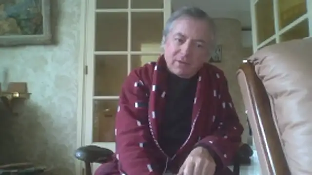 Snapshot of gegevincent chatting on 01-09-26, 02:20 gegevincent online show from 01-09-26, 02:20