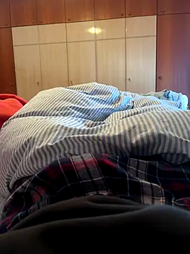 yymike online show from 11-21-25, 02:05