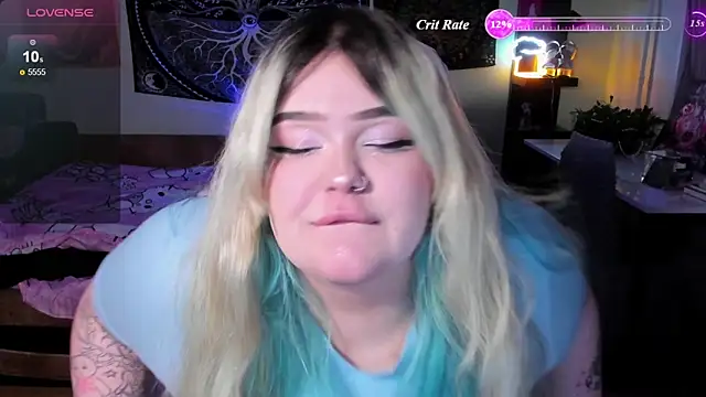  CandyM1lky  online show from 01-09-26, 07:22