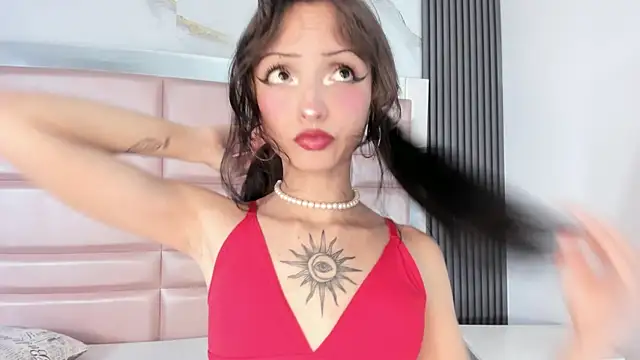 Snapshot of MaddieStark chatting on 10-28-25, 07:05 MaddieStark online show from 10-28-25, 07:05