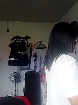 Snapshot of EDMIL31 chatting on 09-20-25, 07:26 EDMIL31 online show from 09-20-25, 07:26