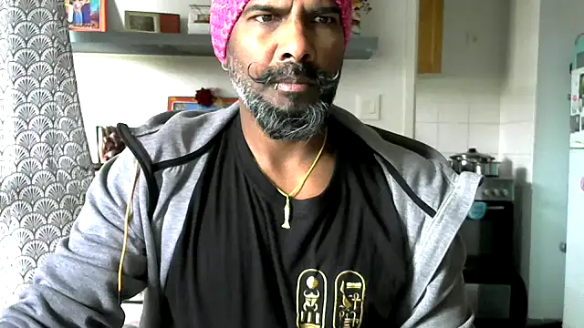 frenchblackc31 online show from 05-14-26, 08:32