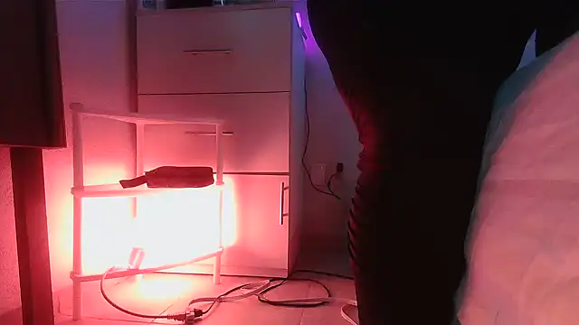 SatiroyNinfa online show from 03-25-26, 09:43