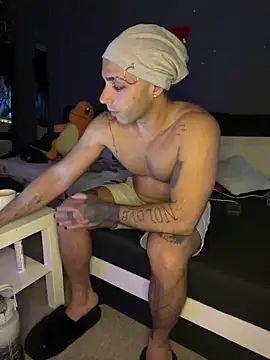 1Richrichard1 online show from 06-16-26, 08:00
