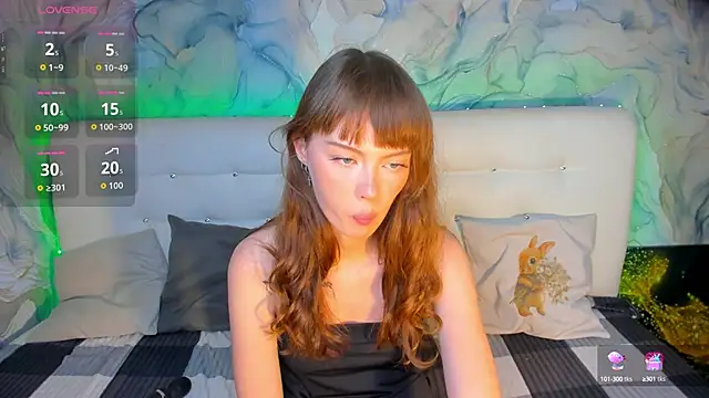 LolaMeddisson online show from 10-10-25, 08:08