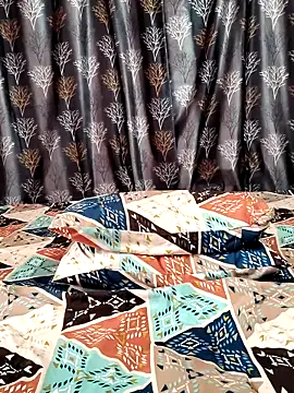 Lalitha-1995 online show from 02-15-26, 06:10