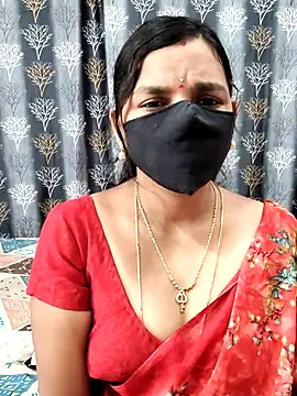 Snapshot of Lalitha-1995 chatting on 07-18-26, 05:00 Lalitha-1995 online show from 07-18-26, 05:00
