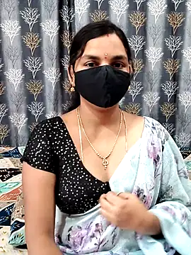 Snapshot of Lalitha-1995 chatting on 07-25-26, 05:16 Lalitha-1995 online show from 07-25-26, 05:16