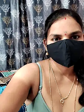 Snapshot of Lalitha-1995 chatting on 07-28-26, 05:14 Lalitha-1995 online show from 07-28-26, 05:14