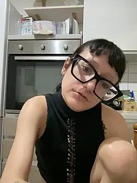 Snapshot of severingratty chatting on 09-22-25, 07:05 severingratty online show from 09-22-25, 07:05