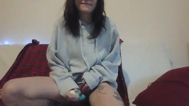 Snapshot of severingratty chatting on 12-04-25, 11:30 severingratty online show from 12-04-25, 11:30