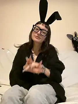 Snapshot of severingratty chatting on 01-18-26, 03:05 severingratty online show from 01-18-26, 03:05