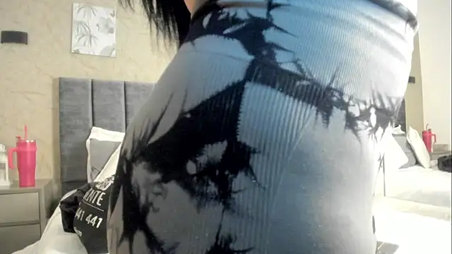 Snapshot of Lunaa_bellaa chatting on 11-24-25, 07:35 Lunaa bellaa online show from 11-24-25, 07:35