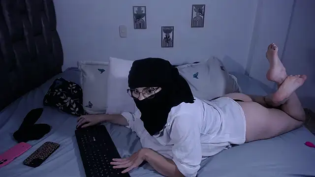   Nahia online show from 04-18-26, 07:07