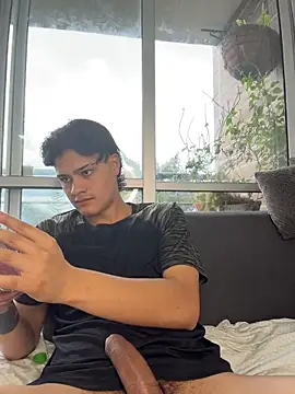 Rose-andres online show from 05-18-26, 10:15
