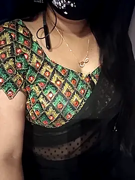 Snapshot of Anuforyou19 chatting on 11-02-25, 04:42 Anuforyou19 online show from 11-02-25, 04:42