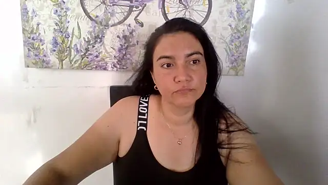 Snapshot of sweetdulcexxx chatting on 11-11-25, 08:31 sweetdulcexxx online show from 11-11-25, 08:31