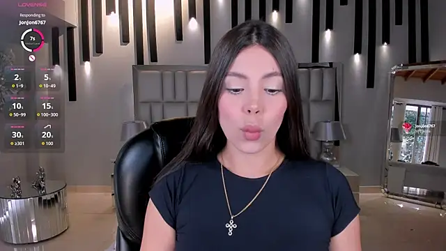 MeganScott online show from 06-10-26, 12:37