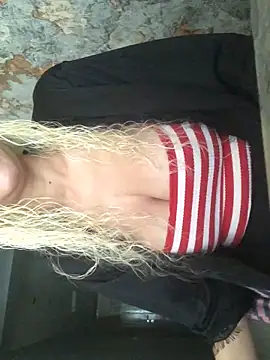 AlevNaz online show from 04-24-26, 02:08