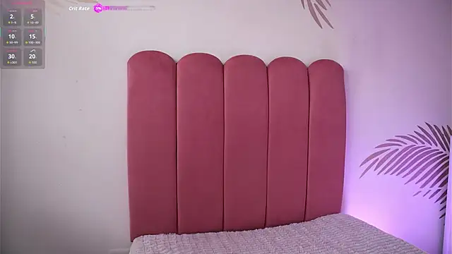 Snapshot of charlotterusso chatting on 10-09-25, 02:15 charlotterusso online show from 10-09-25, 02:15