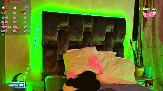 Snapshot of Taurito___ chatting on 11-06-25, 05:30 Taurito online show from 11-06-25, 05:30