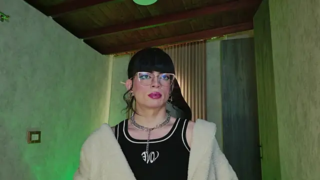 Snapshot of Taurito___ chatting on 12-15-25, 11:42 Taurito online show from 12-15-25, 11:42