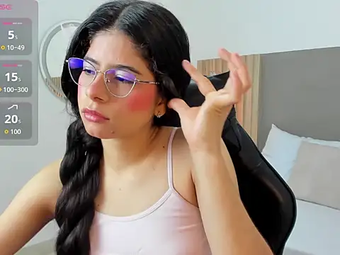 carlina 15 online show from 03-31-26, 12:16