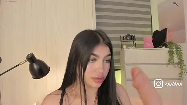 EmmyKenner online show from 06-09-26, 11:44