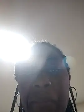 MONIQUE-LAMOUR online show from 05-08-26, 10:37