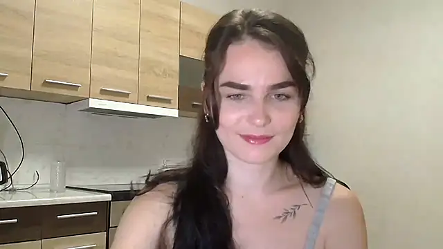 Snapshot of Silviaa_a chatting on 09-11-25, 06:30 Silviaa a online show from 09-11-25, 06:30