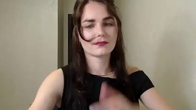 Snapshot of Silviaa_a chatting on 09-22-25, 06:43 Silviaa a online show from 09-22-25, 06:43