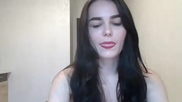 Snapshot of Silviaa_a chatting on 11-04-25, 02:16 Silviaa a online show from 11-04-25, 02:16