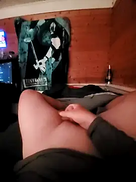 Snapshot of TheSexyCaveman chatting on 06-15-26, 08:05 TheSexyCaveman online show from 06-15-26, 08:05