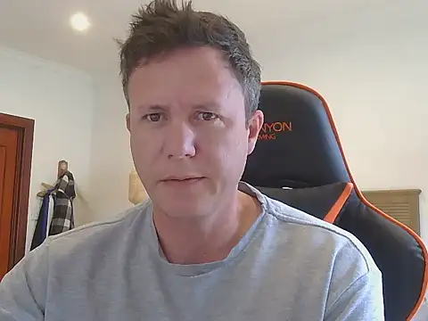 TroyDieselXXX online show from 11-17-25, 05:35