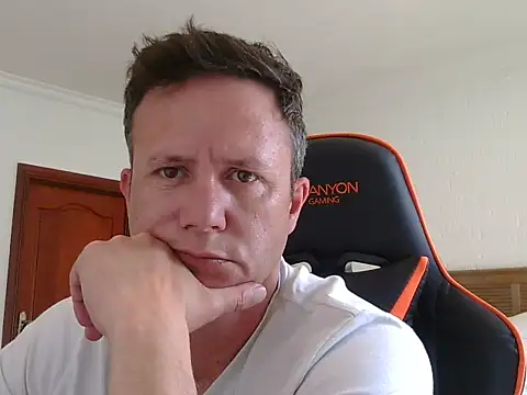 TroyDieselXXX online show from 12-16-25, 09:25