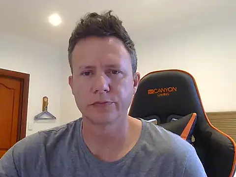 TroyDieselXXX online show from 04-25-26, 05:54