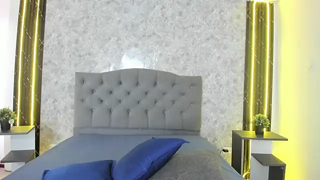 Snapshot of GiannaSlimJB chatting on 02-18-26, 06:59 GiannaSlimJB online show from 02-18-26, 06:59