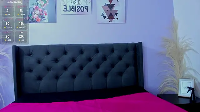 Snapshot of GiannaSlimJB chatting on 03-06-26, 03:25 GiannaSlimJB online show from 03-06-26, 03:25