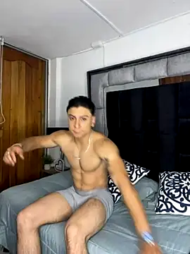 Snapshot of MR_MUSCLE chatting on 10-11-25, 11:42 MR MUSCLE online show from 10-11-25, 11:42