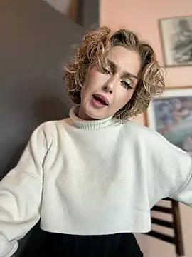 KellyKeler online show from 11-13-25, 01:10