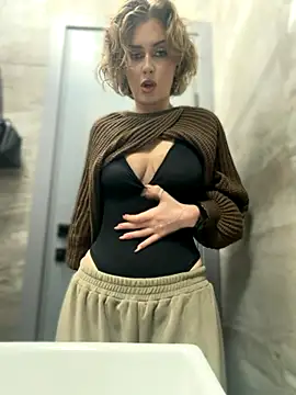 KellyKeler online show from 11-18-25, 12:31