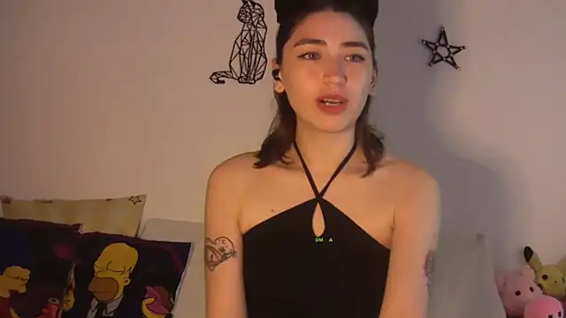 Snapshot of syncproject chatting on 11-05-25, 12:21 syncproject online show from 11-05-25, 12:21