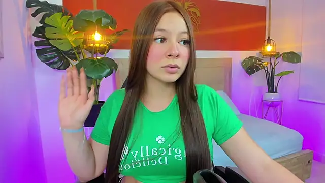 kitty sweeety  online show from 10-08-25, 07:33