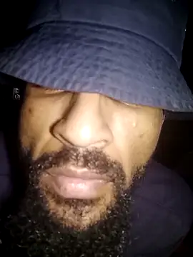 Snapshot of Us3rBuzuh chatting on 03-19-26, 04:27 Us3rBuzuh online show from 03-19-26, 04:27