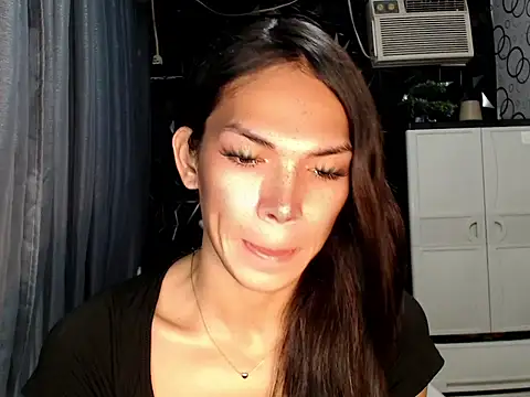 ladyhotcuming online show from 06-21-26, 09:28