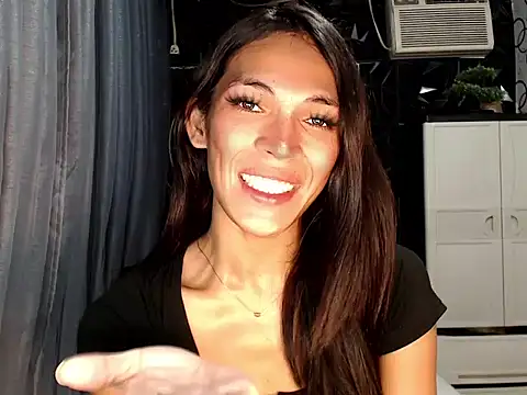 ladyhotcuming online show from 06-22-26, 11:18